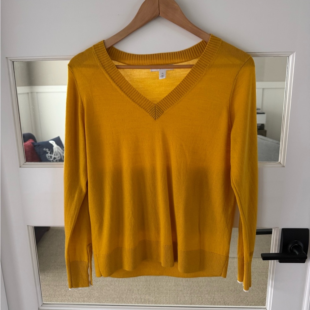 1901 Mustard Yellow V-Neck Sweater